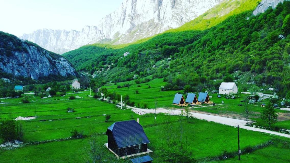 Etno Apartmani Komarnica Savnik Bagian luar foto