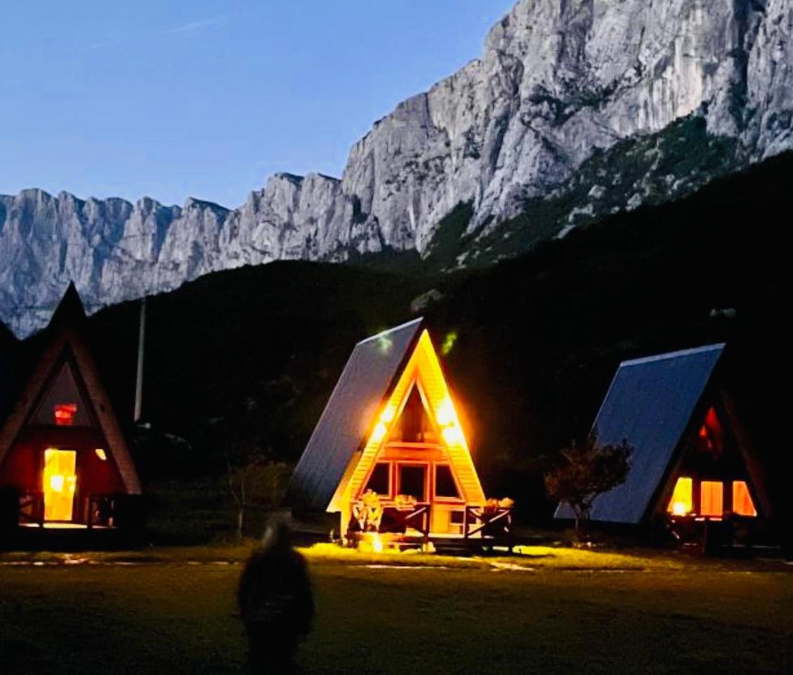 Etno Apartmani Komarnica Savnik Bagian luar foto